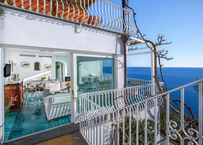 Amore Rentals - Villa Le Sirene